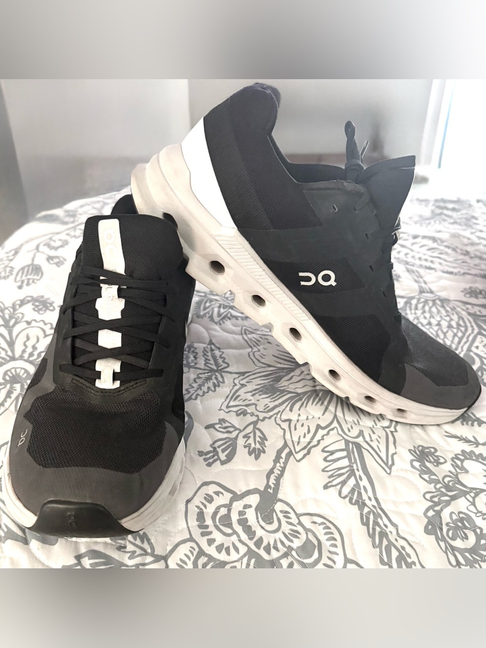 Excellent Condition! Men’s On Cloudrunner 2-Size 11 - Picture 2 of 10